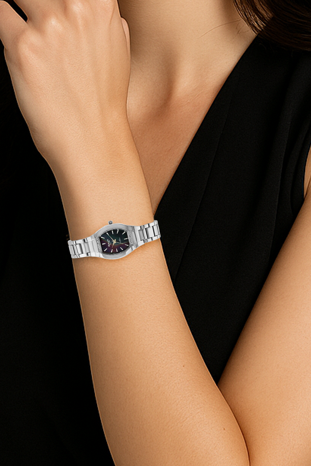 OMAX Women's Black Dial Silver Stainless Steel Strap,Elegant and Timeless Watch - LS188