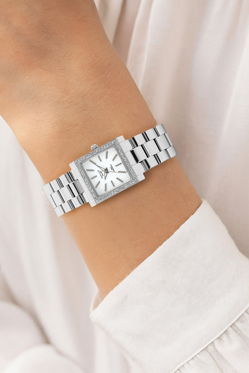 OMAX White square Dial Analog Women’s Wrist Stainless Steel Chain Watch for Women-LS195
