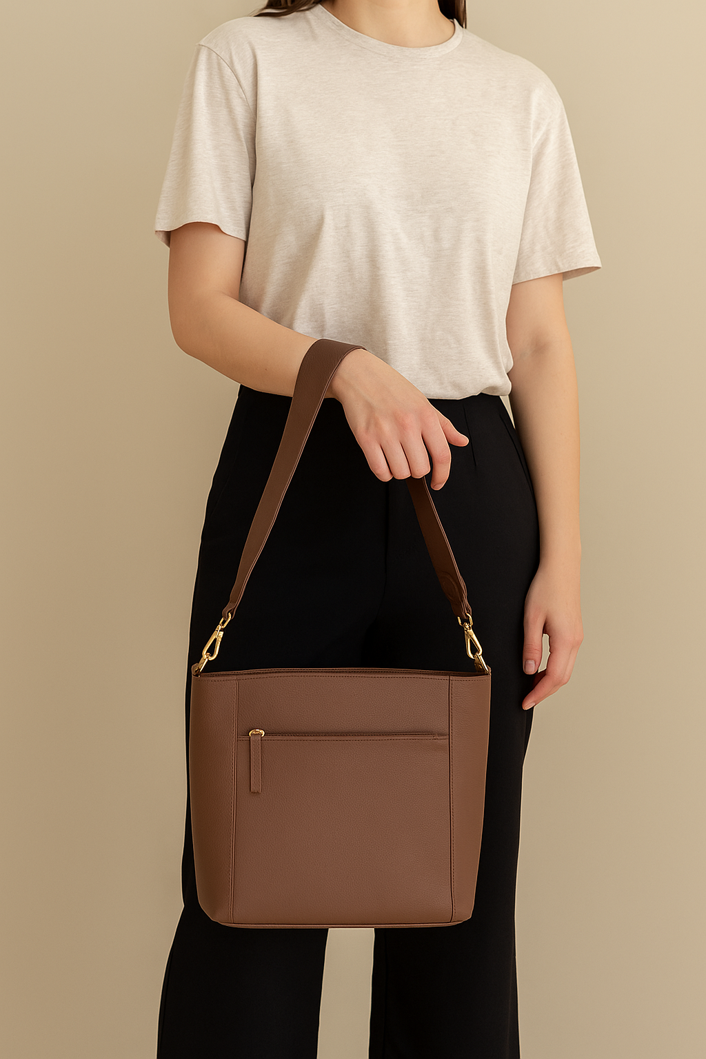 Omax Brown Soft Genuine Leather with Premium Accessories Handbags & Shoulder Bags for Women LTHRL2