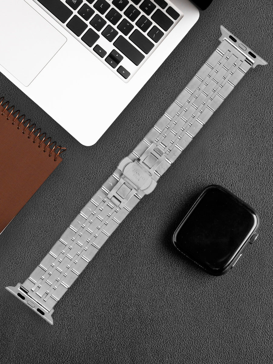 Omax FMS107 Black & Steel Two-Tone Stainless Steel Apple Watch Strap – 38mm 40mm 41mm