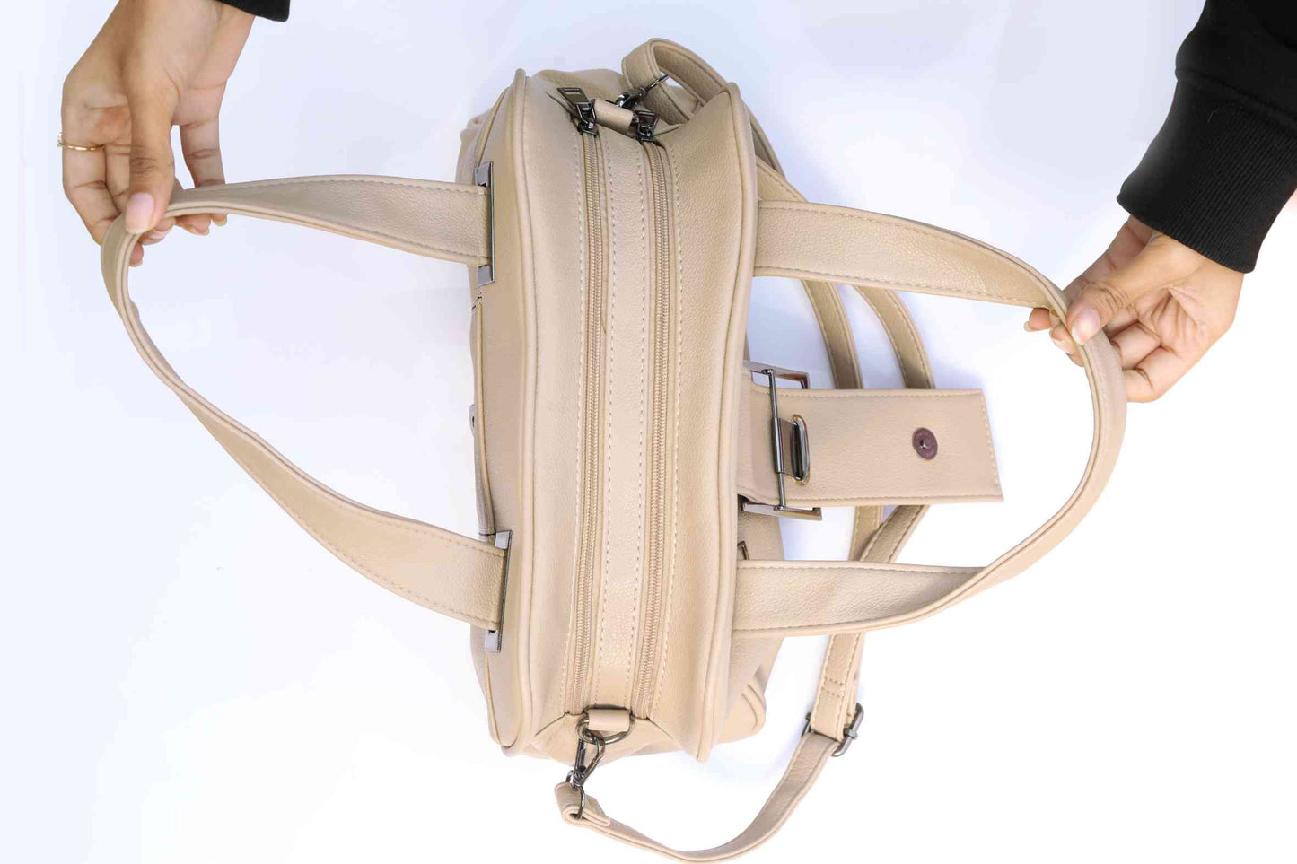 Beige Handbag for Women – OMAX F01 PU Leather Shoulder & Sling Bag - detail view 2