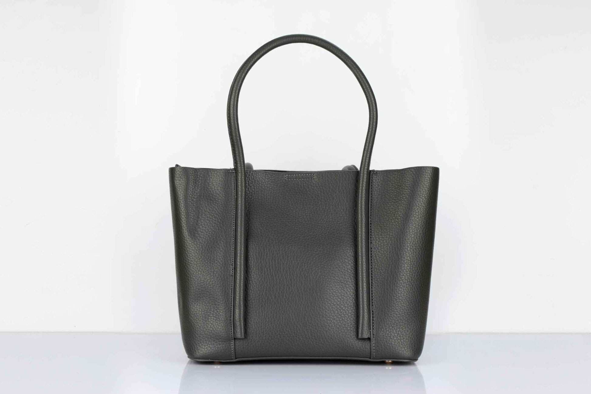 Black Handbag for Women with Matching Pouch – OMAX OMB-403 PU Leather Tote Bag - detail view 2